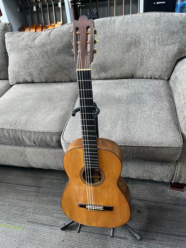 Enrique Sanfeliu Guitarras Estruch 1920 - French Polish image 1