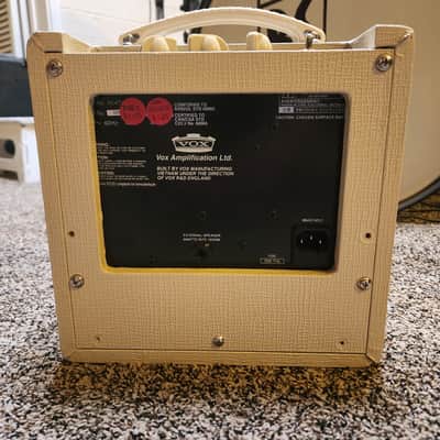 Vox AC4TV mini 4-Watt 1x6.5" Guitar Combo 2010 - 2019 - Tan image 4