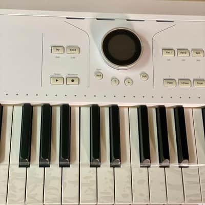 Arturia AstroLab 61-Key Stage Keyboard - White image 4