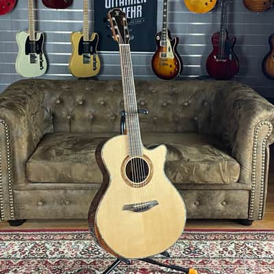 Furch Red Deluxe Gc-SR + with "Bevel Duo" + NEW + incl. Furch-Case image 2