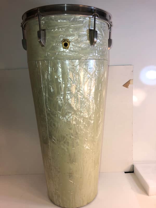 1960’s Ludwig Conga - White Marine Pearl Keystone Badge image 1