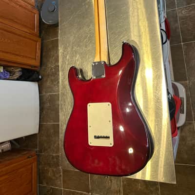 2005 Fender Standard Stratocaster image 4