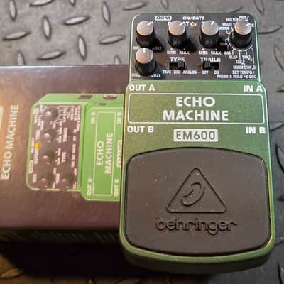 Behringer EM600 Echo Machine Delay Pedal 2010s - Standard imagen 2