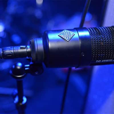 Telefunken USA M82 Dynamic Microphone image 3