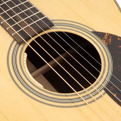 Martin OM-28E LRB Acoustic-Electric - Natural image 7