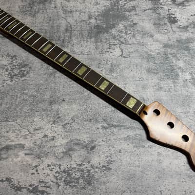Real Life Relics Aged Jazz Bass® Neck Replacement Block Inlay Markers Roasted Flame Maple/Rosewood JBRMRFB #1