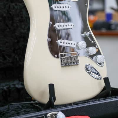 FENDER Nile Rodgers Hitmaker Stratocaster image 10