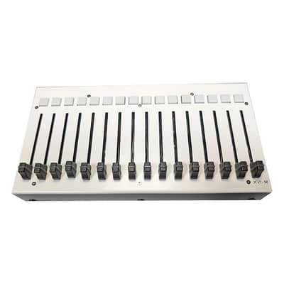 Michigan Synth Works XVI-M Desktop MIDI Fader Controller (Silver