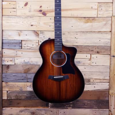 Taylor 224ce-K DLX Grand Auditorium Acoustic-Electric Guitar Shaded Edge Burst image 2