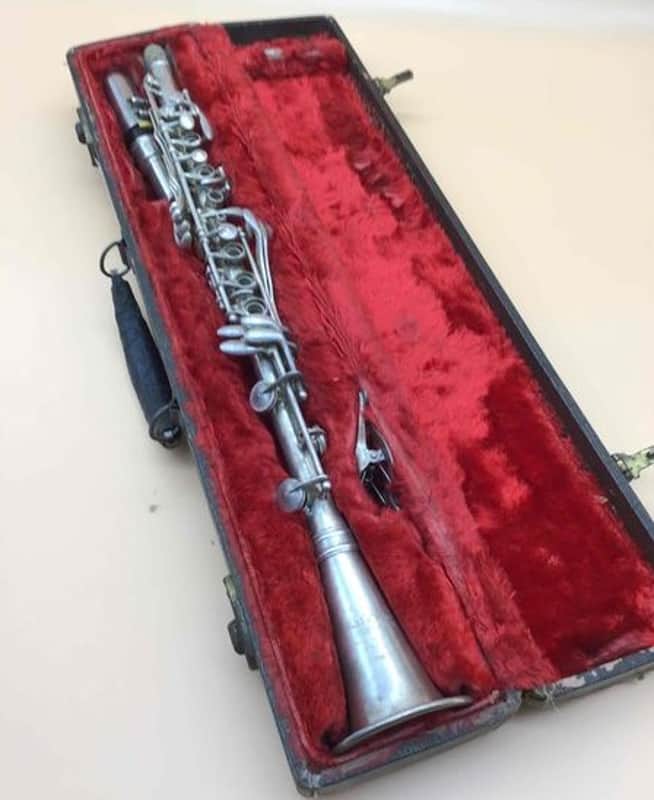 Henri La Vella American metal clarinet Silver image 1