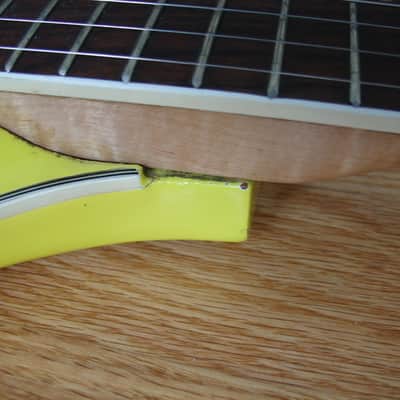 Domino California Rebel 1967 Yellow image 11