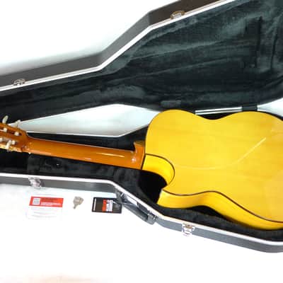 Neat Mint Hand-crafted in Japan '91 Asturias PUF / PU.F Flamenco Classical Nylon-String Acoustic-Electric Guitar image 2