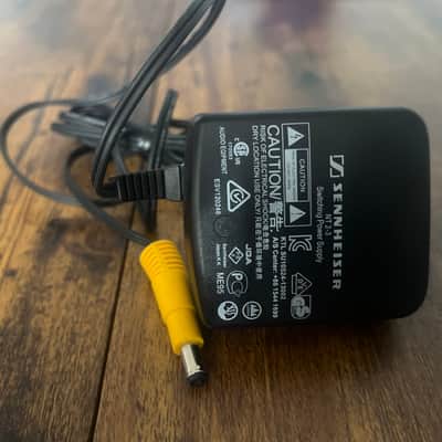 Genuine Sennheiser NT 2-3 Power Supply AC Adapter – Tested & Fully Functional image 2