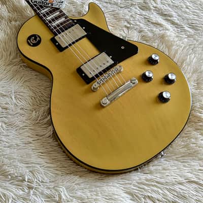 Gibson Les Paul Standard '60s TV Yellow Electric Guitar image 2