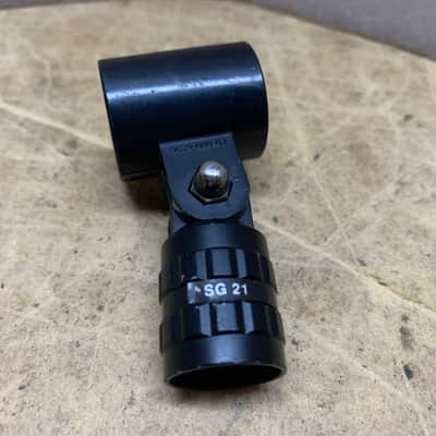 NEUMANN SG21BK MICROPHONE HOLDER FOR KM 184- MAKE OFFER! image 3