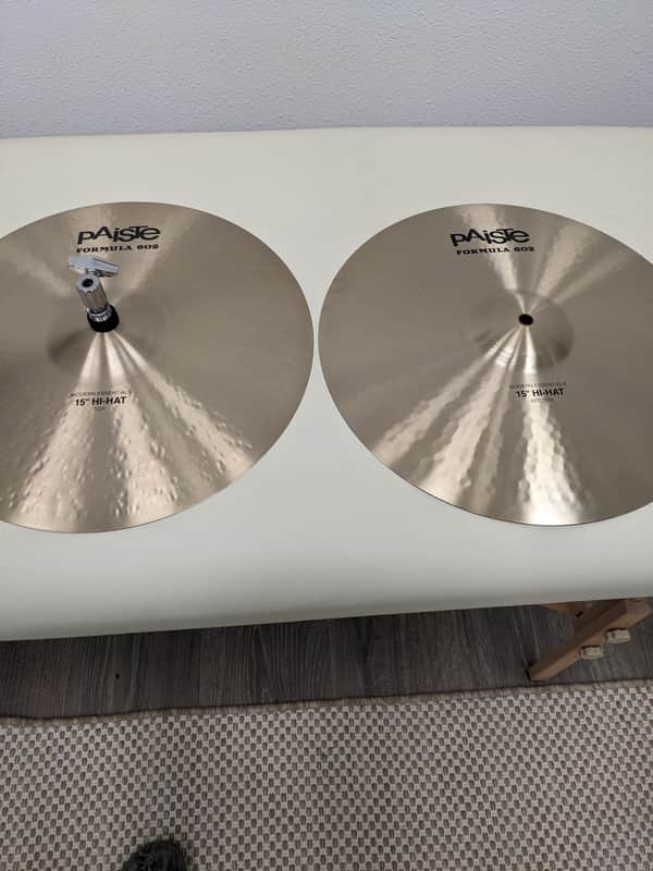 Paiste 15" Formula 602 Modern Essentials Hi-Hat Cymbals (Pair) 2013 - Present - Traditional image 1