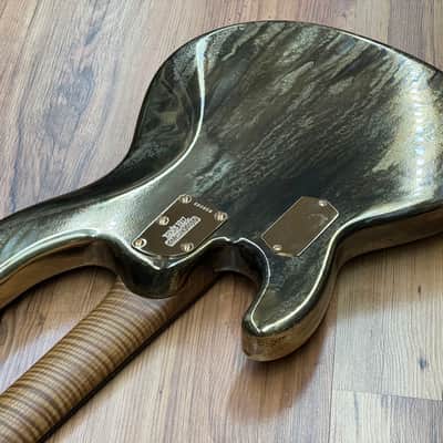 Music Man Stingray 50th Anniversary  - Molten Gold image 16