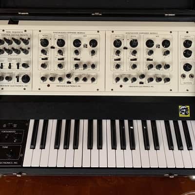 Oberheim TVS-1 Two Voice Synthesizer image 1