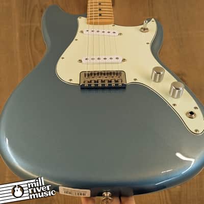 Fender Duo Sonic Player Series w/hipshot tuners 2022 - Used image 7