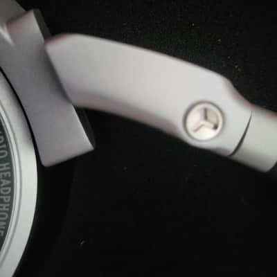 Neumann NDH 20 Dynamic Studio Monitoring Headphones 2019 - Present - Nickel image 20