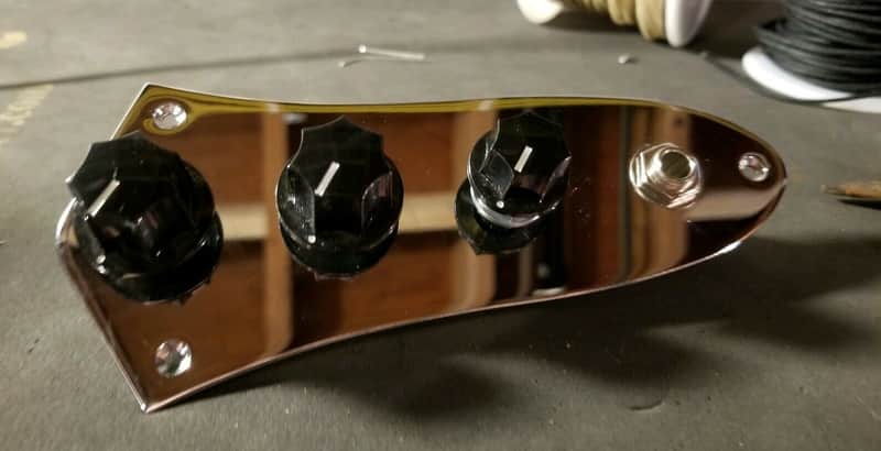TW Loaded: Loaded Jazz bass Control Plate (chrome) - V-V-T or V-B-T setup, traditional tone control image 1