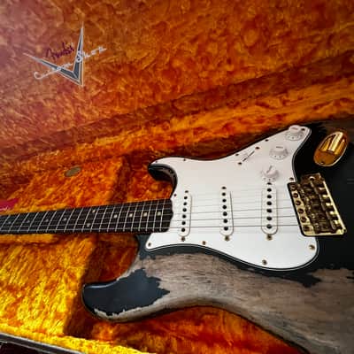 Fender Custom Shop 1961 - Black, Gold Hardware, Parchment Guard, Super Heavy Relic image 2
