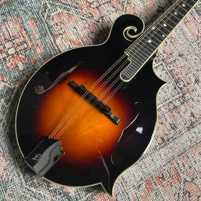 The Loar LM-600-VS W/ Case image 3