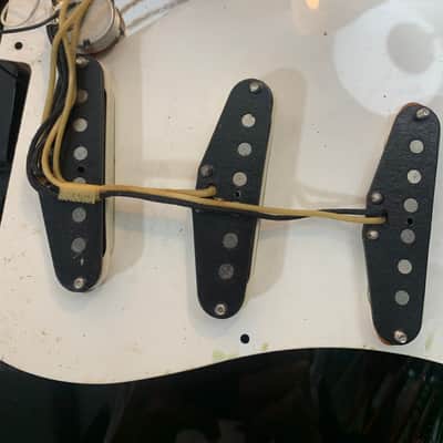 Fender ST-57 Stratocaster Reissue MIJ 1994 Black USA Vintage PUs Japan Fujigen w/ Hard Case image 11