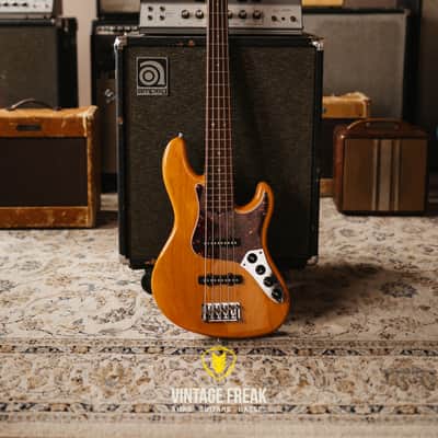 Fender Jazz Bass American Deluxe image 2