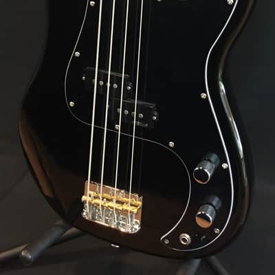 Vintage V4MTB Tony Butler Signature P-Bass 4-String Bass Guitar Gloss Black image 4