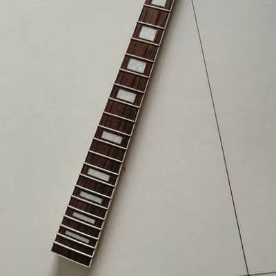 Maple Guitar Neck with Rosewood Fretboard - 22Fret image 3