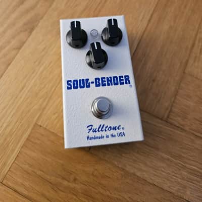 Fulltone Soul Bender Fuzz - White image 4