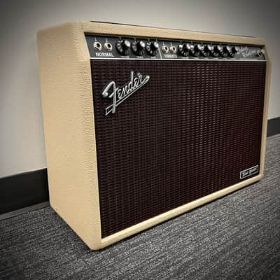 Fender Tone Master Deluxe Reverb Blonde image 2
