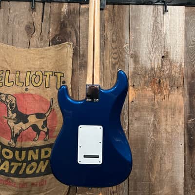 Fender Standard Stratocaster HSS 2008 - Electron Blue image 5