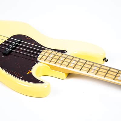 Fender '74 Reissue Jazz Bass Owned by Matt Freeman Of Rancid image 13
