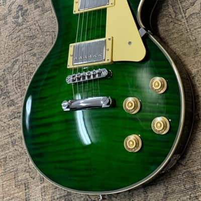 Rafferty Single cut 2023 - Green flame image 4