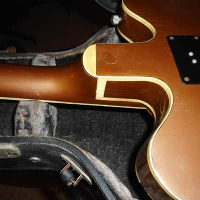 Gretsch 6105 Rally 1967 - 1971 - Bamboo Yellow with Copper Mist Back image 9