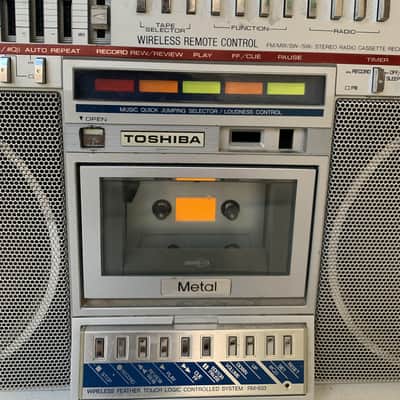 toshiba RT-S931 SILVER Boombox RadioRecorder Cassette Gettho Blaster Bombeat Player Classic image 2