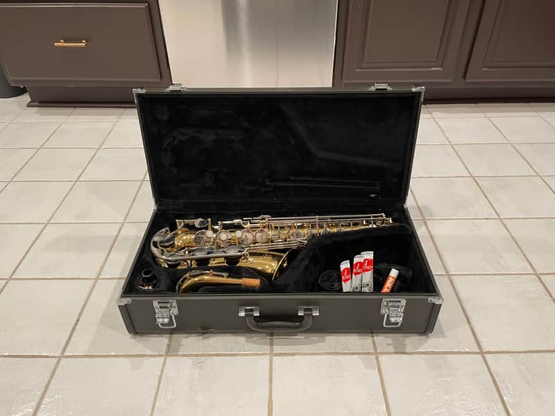 Serviced Yamaha YAS-26 Alto Saxophone (Ready to Play) - Excellent Condition - Sounds Great! image 1