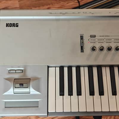 Korg Triton Pro 76 key Keyboard Synthesizer image 19