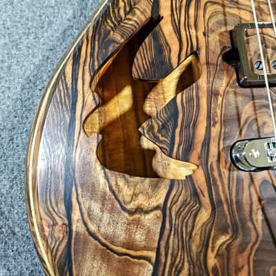 Barlow Guitars Falcon Semi-hollow 2025 - Mun Ebony image 10