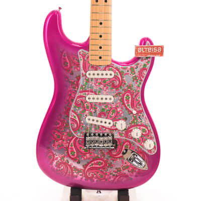 Fender MIJ Limited Edition Paisley Stratocaster 2026 Pink Paisley 3523gr image 1