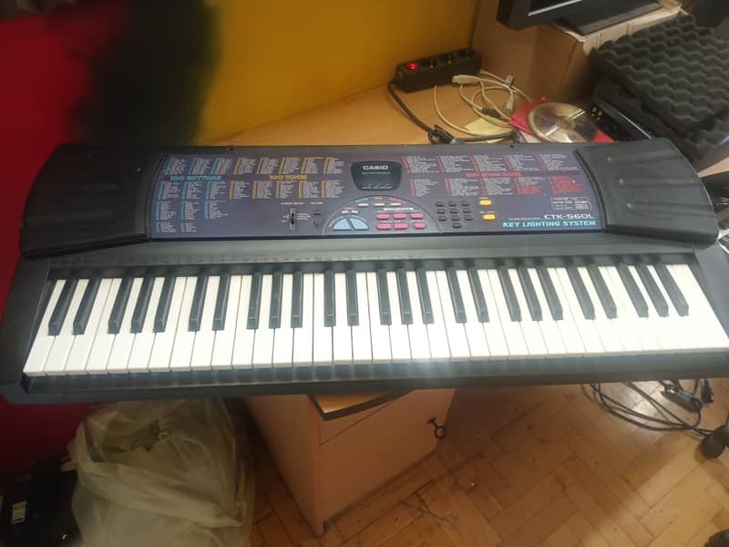 Casio CTK 560 L mid-90s - Black image 1