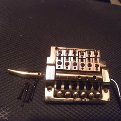Kahler Flyer Kahler USA Tremolo 80s Flyer with Original Arm 1987 Gold image 1