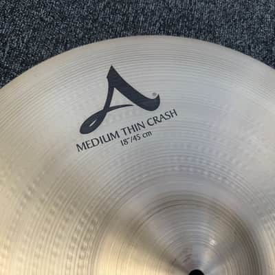 Zildjian 18" A Medium Crash Cymbal image 2