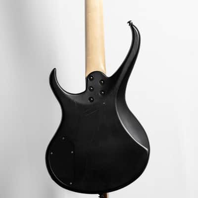 Kramer D-1 Bass, Satin Black | Demo image 4