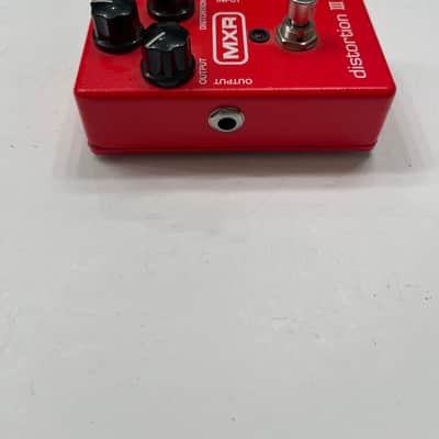 MXR Dunlop M-115 Distortion III Guitar Effect Pedal image 3