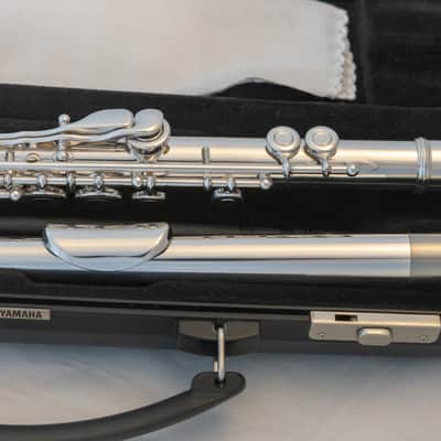 Yamaha YFL-200AD Advantage Standard Flute *Overhauled New Pads *Ready to play image 10