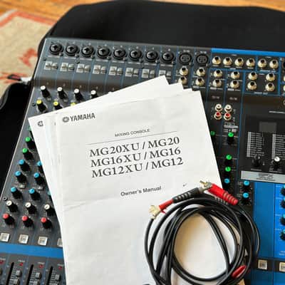 YAMAHA MG16XU 16 Channel Mixer w/Gator Gig Bag image 9