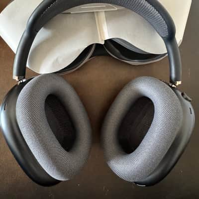 Apple AirPods Max (USB-C) - Midnight+Apple Warranty image 9